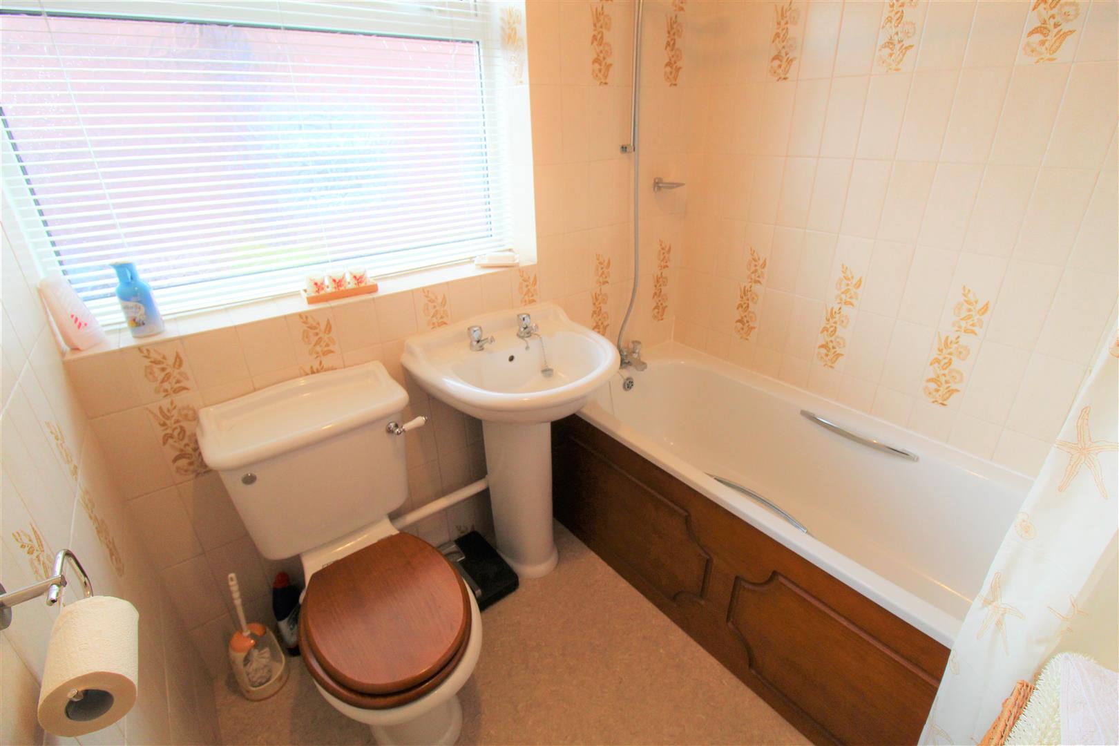 Poole Avenue, Baddeley Green, Stoke-On-Trent
